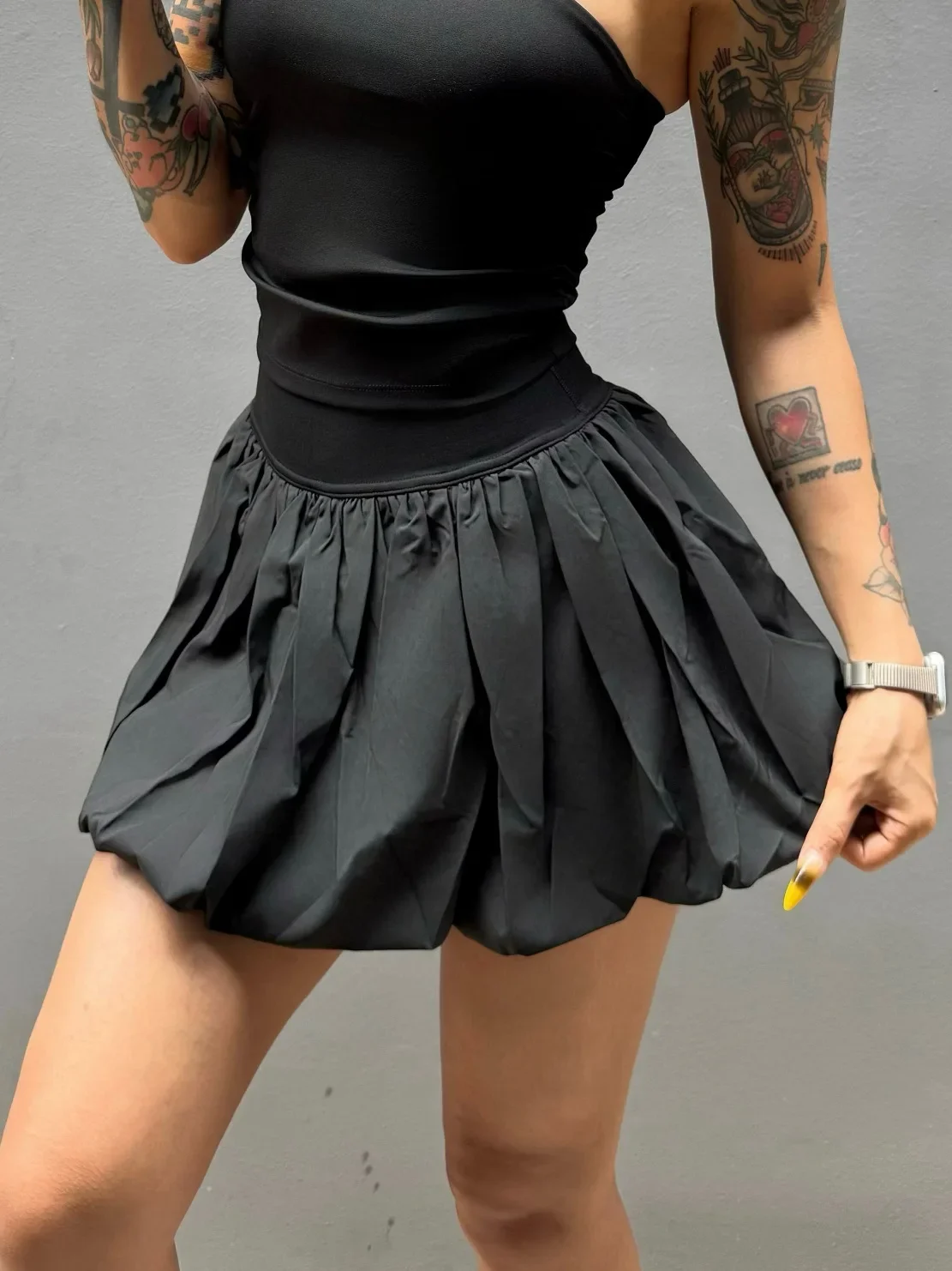 

Solid Color Versatile Tutu Skirt Wom en's Sports And Leisure Yoga High Waist Sexy Hot G irl Skirt