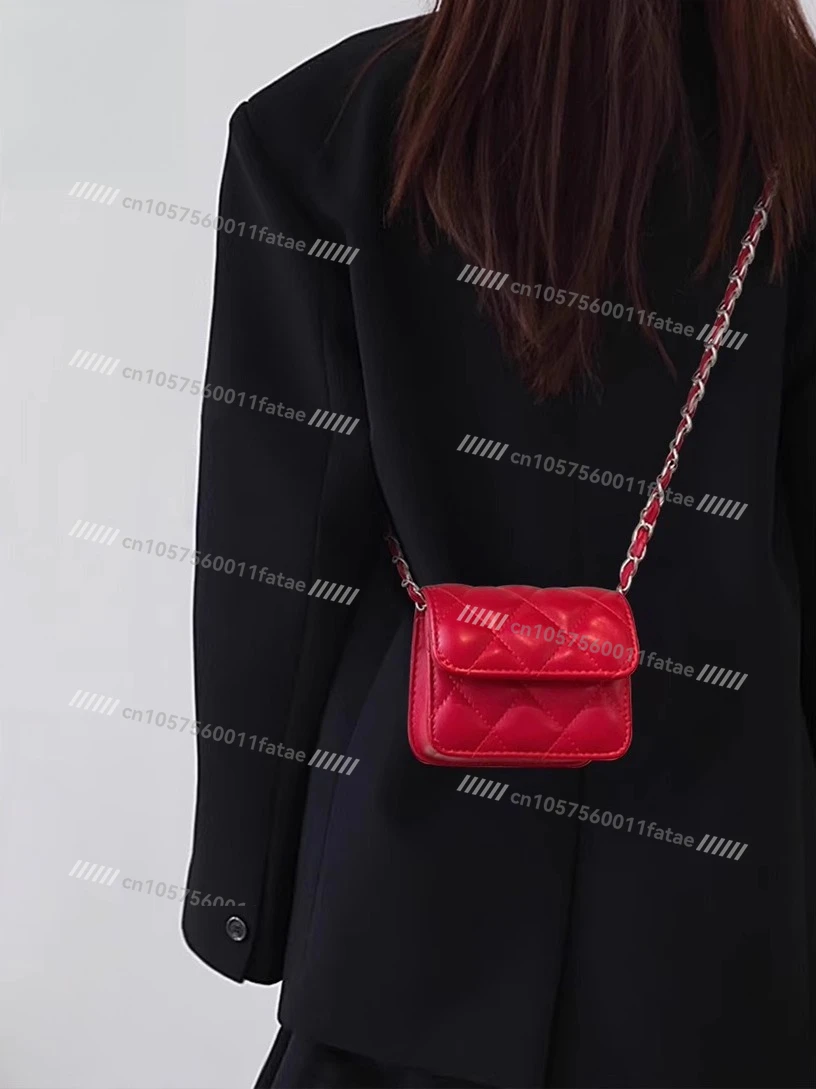 

New Mini Red Fashion Messenger Small Square Bag