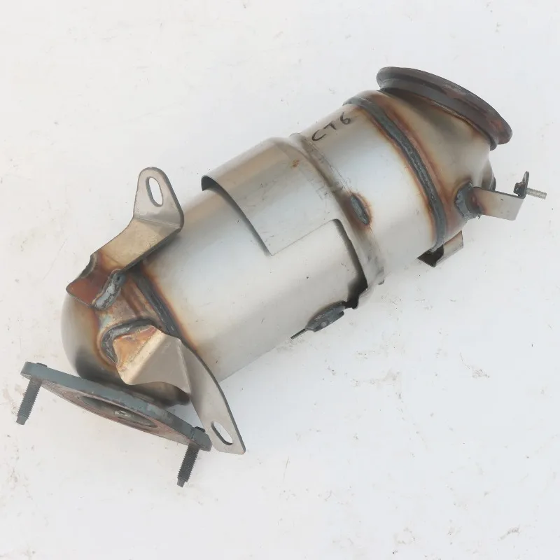 High Quality Car Spare Part Stainless Steel Catalytic Converters for Cadillac CT6 Exhaust Car