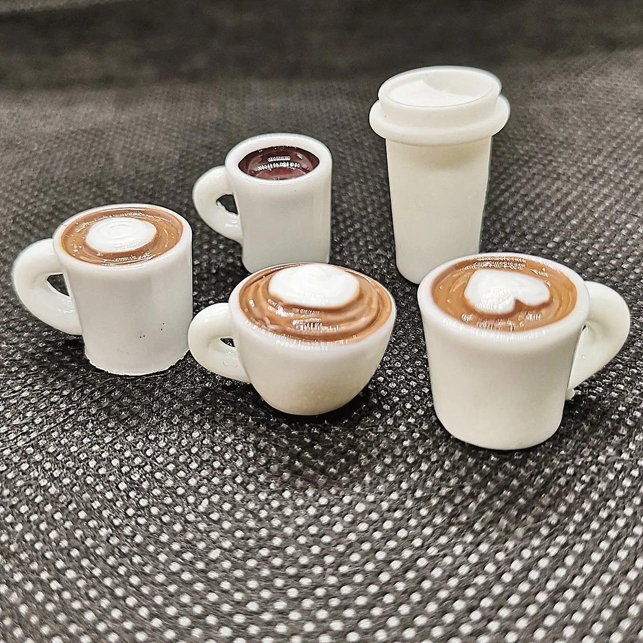 10 stücke Harz Simulierte Mini Kaffee Tasse Für DIY Telefon Fall Dekor Hause Miniatur Lebensmittel Spielen Flasche Für Küche Spielzeug Puppenhaus – Detail 9