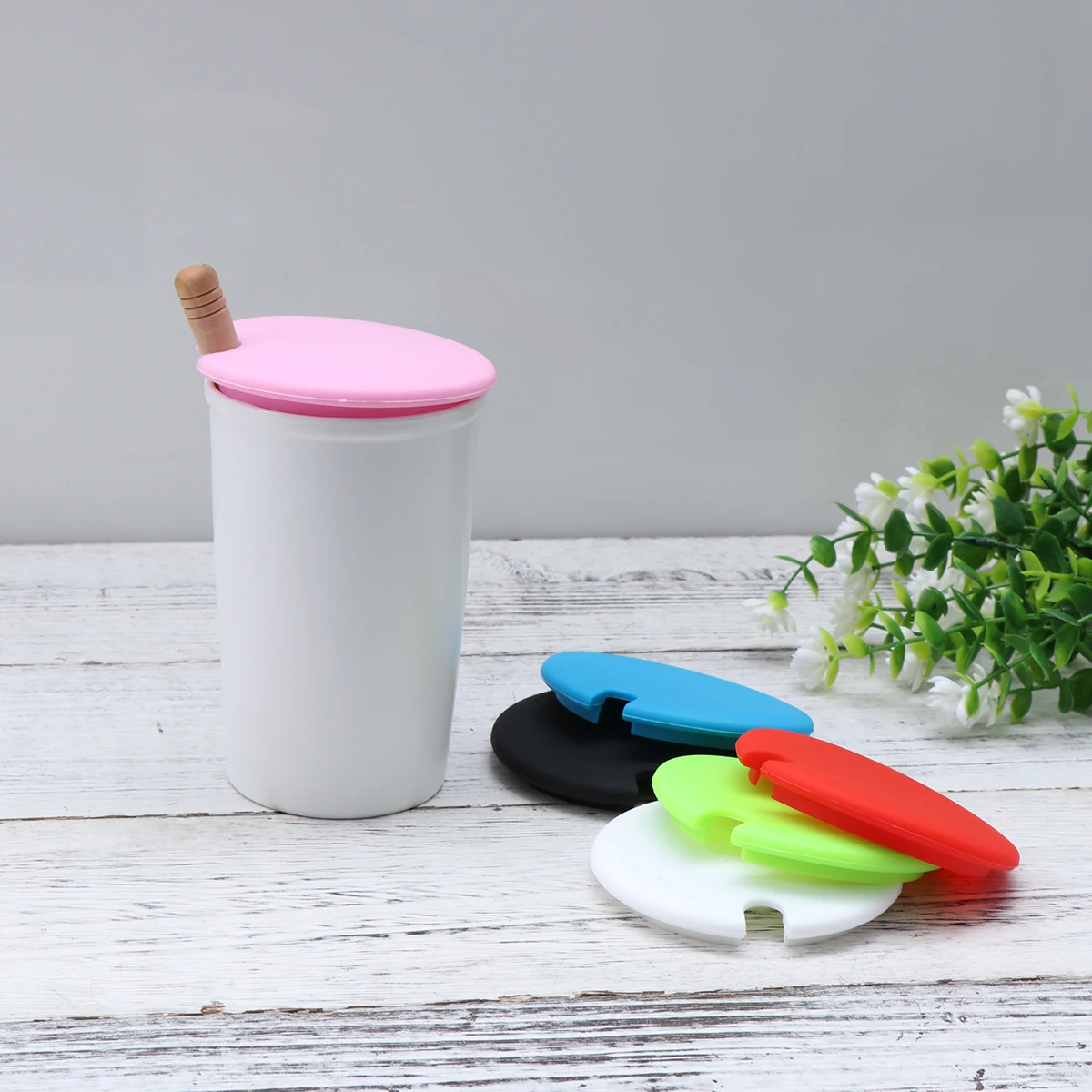 

6Pcs Silicone Drink Cup Lids Bright Color Dustproof Mug Covers Spoon Gap for Ceramic Glass Plastic Paper Cups Summer Use