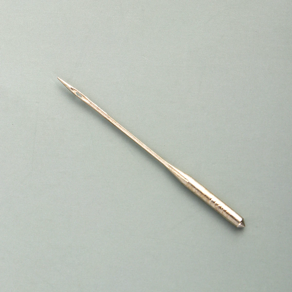 

60 Pcs Machine Needle Durable Sturdy Universal Regular Point for Woven Professional Machine Needle Fabrics Thin to Thick