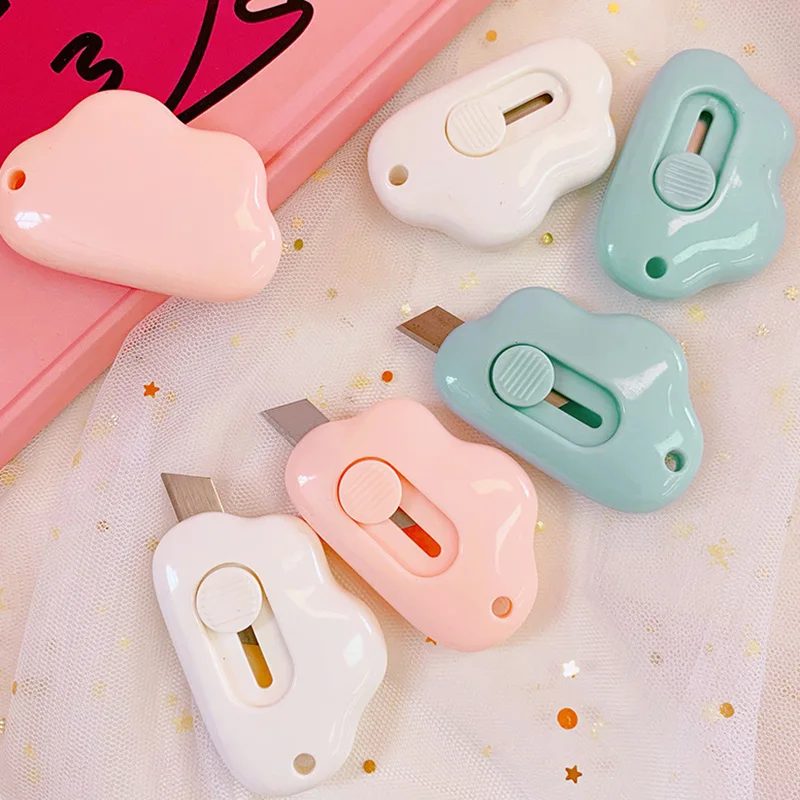 

1 Piece Kawaii Mini Cloud Art Utility Knife Express Box Cute Knife Paper Cutter Craft Wrapping Refillable Blade Stationery