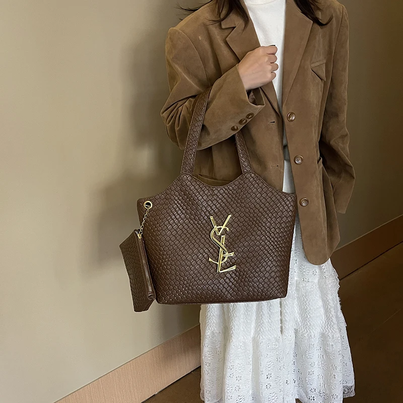 

Classic Premium Exclusive Women Shoulder Bag Luxury Vintage Leather Crossbody Bag High End