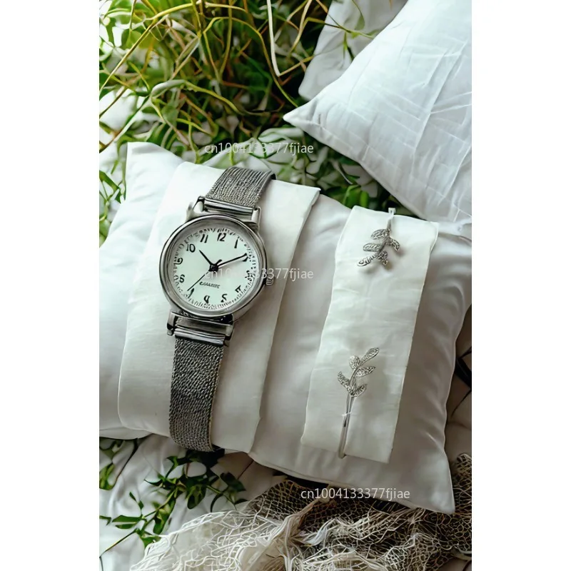 

2PCS Fashion Women Quartz Watch Steel Mesh Band Watches Opening Cuff Bracelet Bangle Set（Without Box）