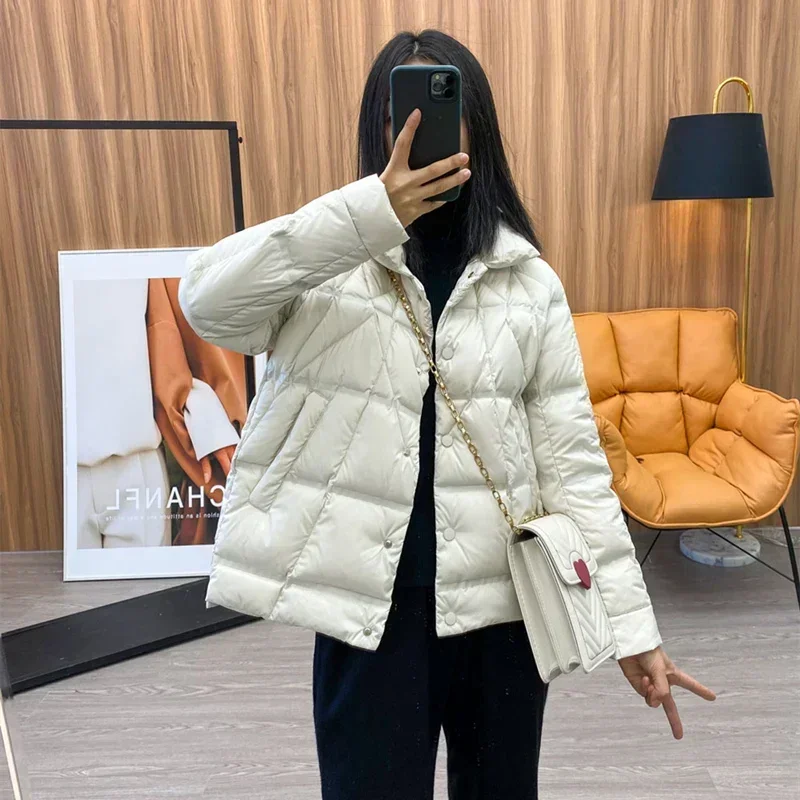 Fashion 2024 Autumn Winter Lightweight Puffer Jacket Women Long Sleeve Single-Breasted White Duck Down Coat Female Short Parkas