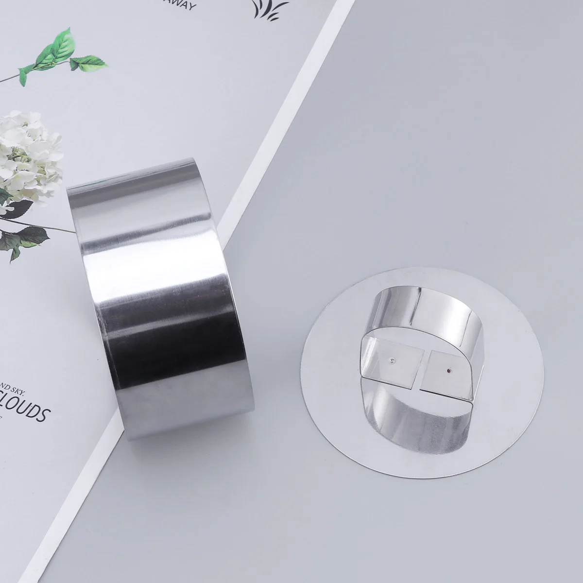 

2 pcs Stainless Steel Mousse Chocolate Mold Cake Baking Tool Silver Cookie Mould Nonstick Easy Demould Pastry Shape
