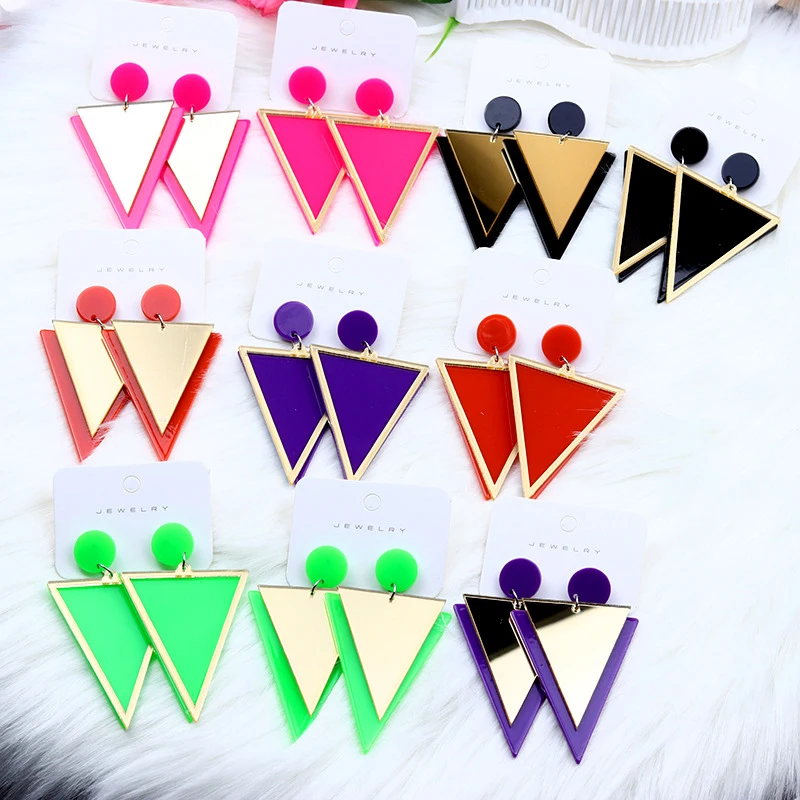 2Pcs Fashion Colour Triangle Stud Earrings for Women Retro Fluorescent Green Acrylic Drop Earrings Piercing Jewelry Bar Party