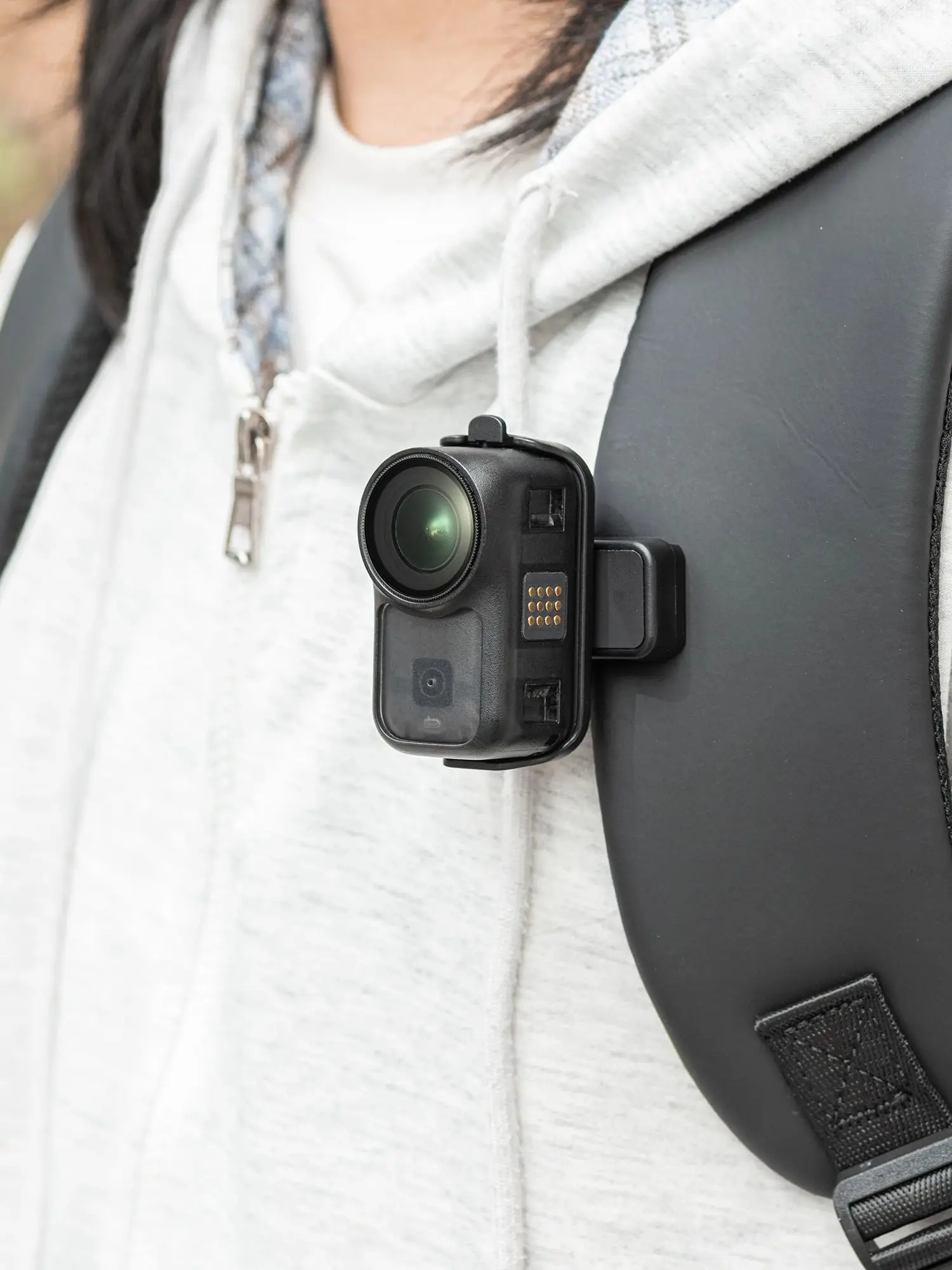 Magnetyczny klips do plecaka do DJI OSMO NANO, szybkozłączka, klips antywstrząsowy, kompatybilny z oryginalnymi etui ochronnymi DJI. — zdjęcie produktu 7