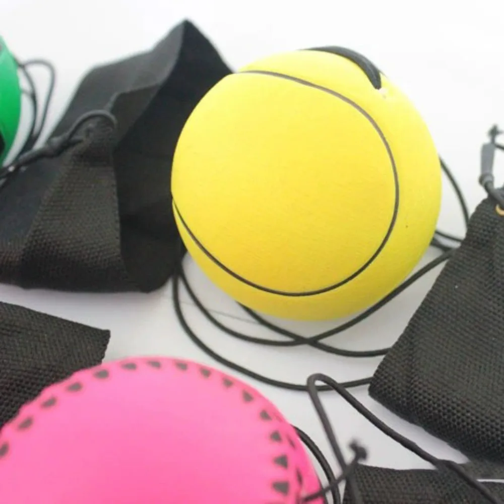 Nuevo Bola de esponja de retorno elástica para niños, cuerda de nailon, juguetes para niños, pelota de mano de goma, ejercicios de juego, banda para el dedo, pelota para exteriores