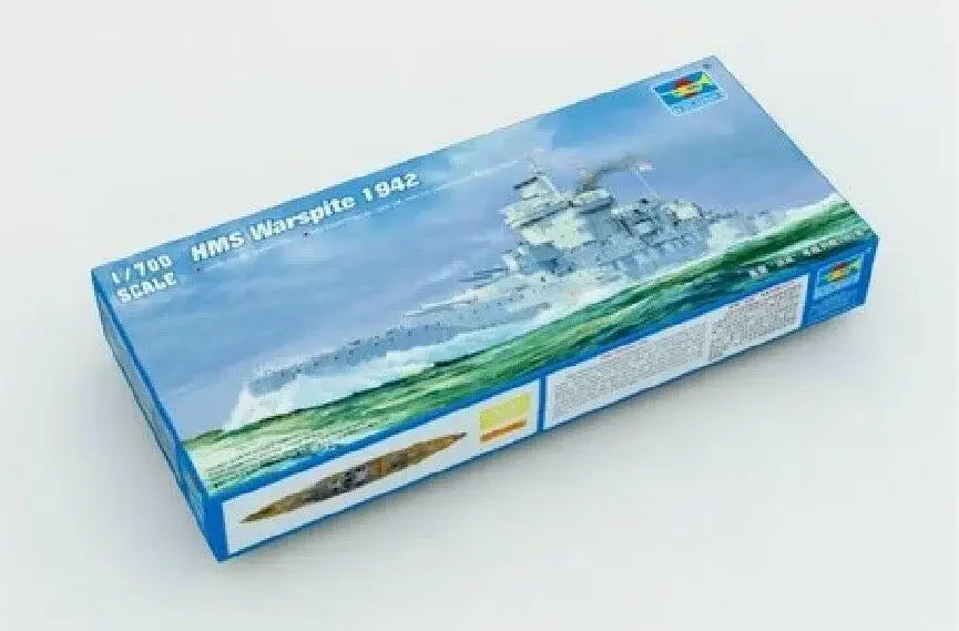 

Трубач 1/700 05795 Комплект модели HMS Warspite 1942 года