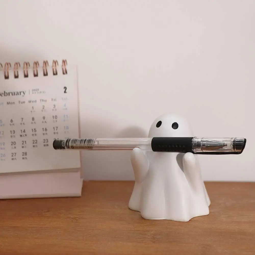 Crafts Cute Ghost Pen Holder Funny Creative Desktop Decoration Ornament Portable Decorative Little Ghost Statue Student