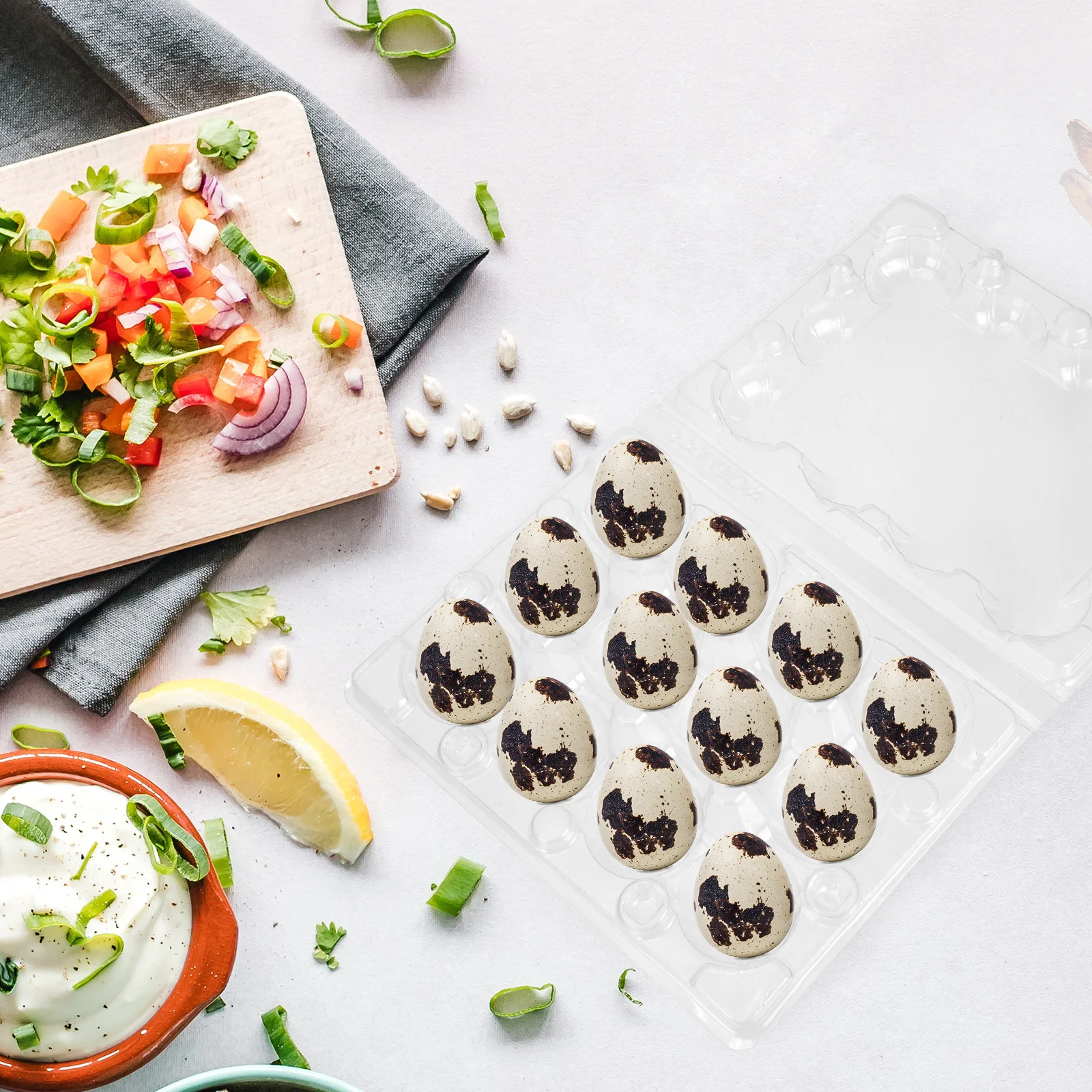 50 szt. Pudełek na jajka przepiórcze, 12 przegródek, przezroczyste, wielokrotnego użytku, tacka do przechowywania do kuchni, domu, supermarketu, kartoniki na jajka przepiórcze.