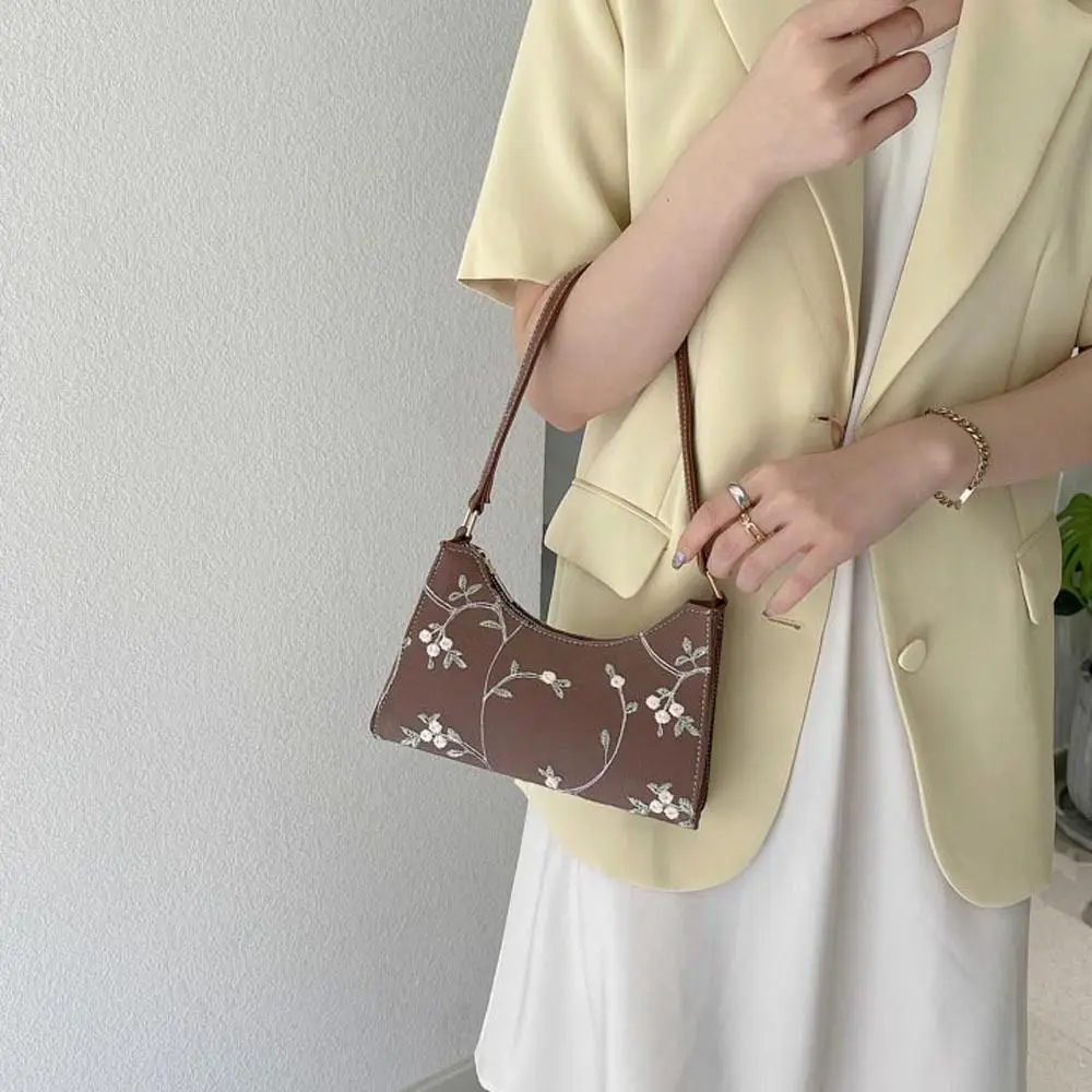 

Elegant PU Leather Embroidery Small Handbag Flower Korean Handbag Shoulder Bags Women Underarm Bag Mini Messenger Bags