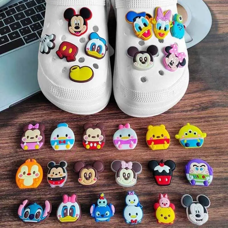 MINISO Classic Character Mickey Minnie Donald Shoe Charms Decoration Buckle Stitch PVC Sandals Accessories Kids Gifts