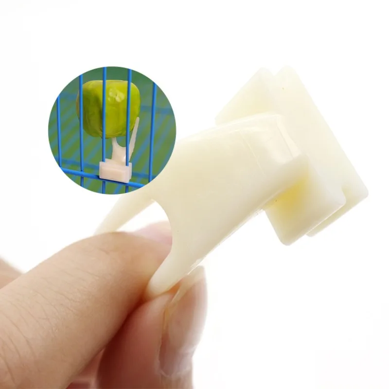 1 Stück Vogel Papagei Obst Gabel Heimtierbedarf Kunststoff Lebensmittelregal Käfig Fütterung Heimtierbedarf Obst Snack Gabel Vogelkäfig Zubehör