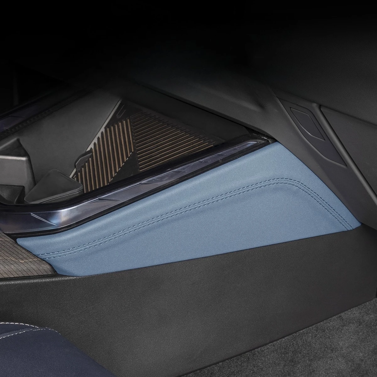 

For BMW X3 2025 2026 G45 Central Control Side Protective Plate Leather Wrapped Anti-dirty Protector Interior Trim Accessories