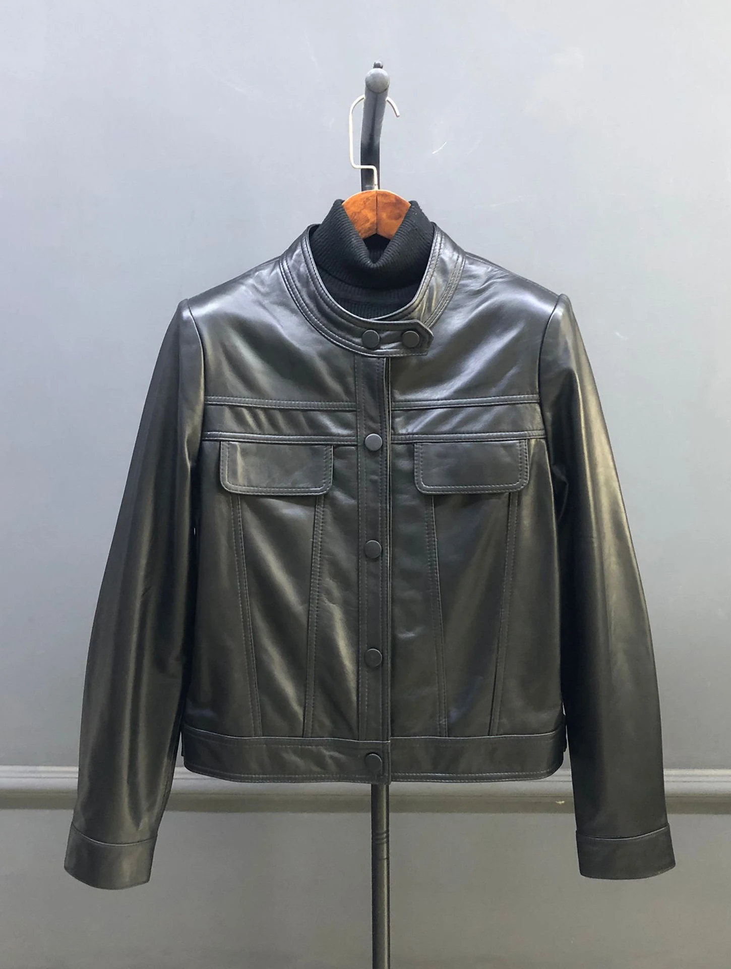 ort Echt leer van eepskin-leer Jaet Casual motorfiets-bovenkleding voor dames, losse afslankende top met opstaande kraag en ritssluiting