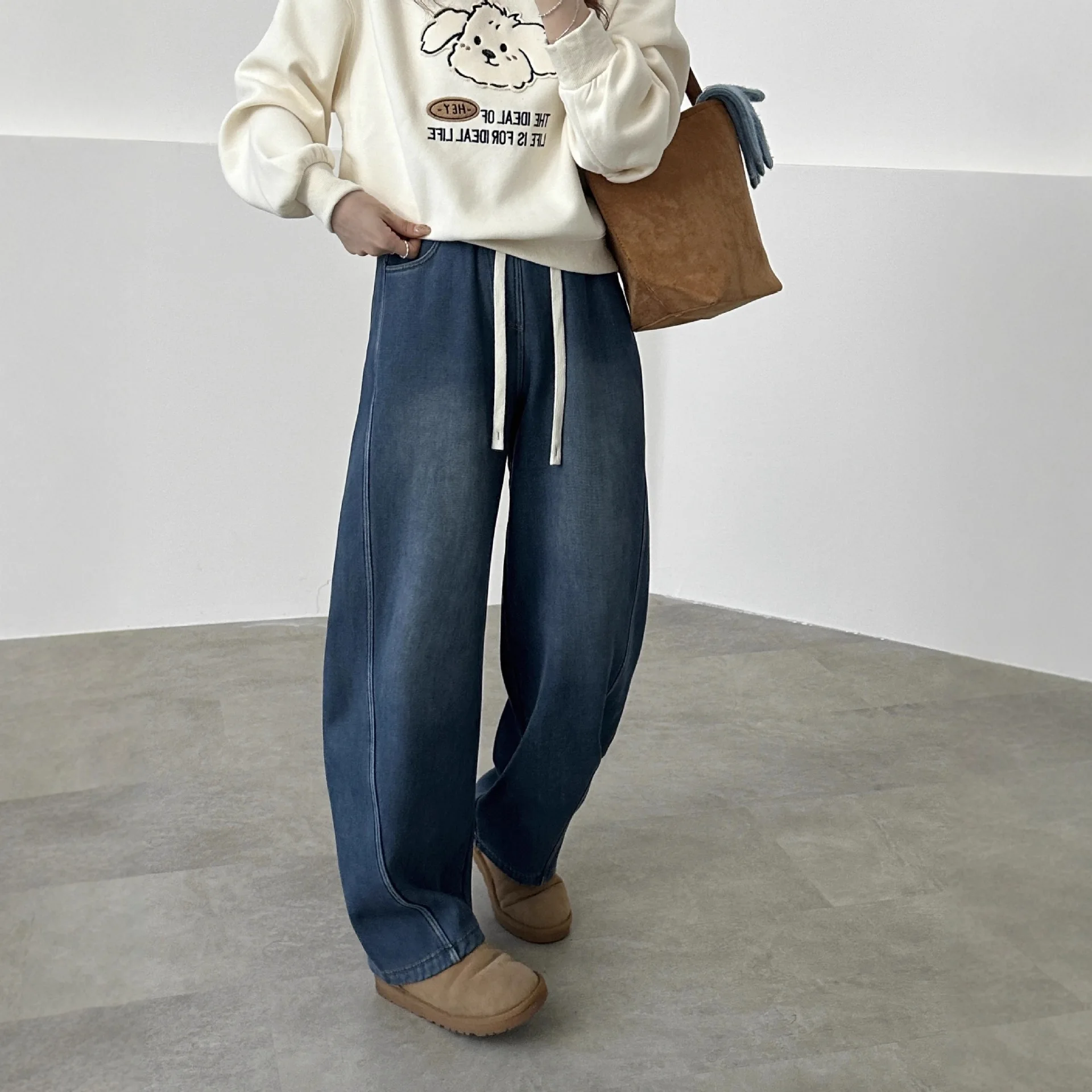 

2025 Autumn/Winter Plush Thick Loose Bent Knife Jeans for Women High Waist, Loose and Comfortable Wide Leg Pants