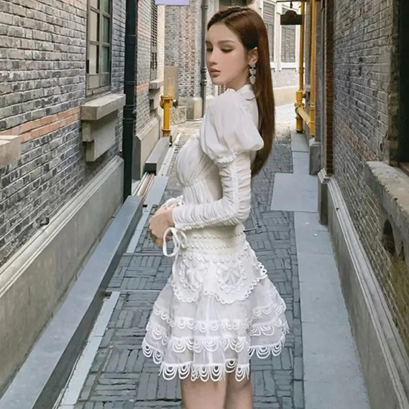 

Western Style Autumn And Winter New Heavy Industry Embroidery Hollowed Out Dresses With A Slim Waist For First Love Dresses 2024