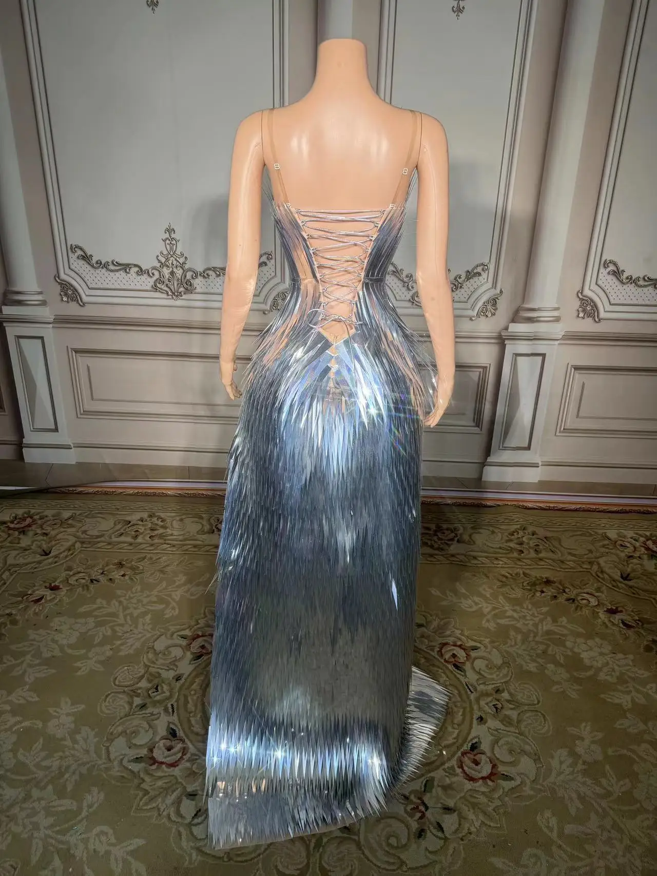 Luxuriöse Abendkleider, silberne Pailletten, tiefer V-Ausschnitt, Meerjungfrau-Abendkleider, Weihnachten, langes Geburtstagskleid, Party-Outfit