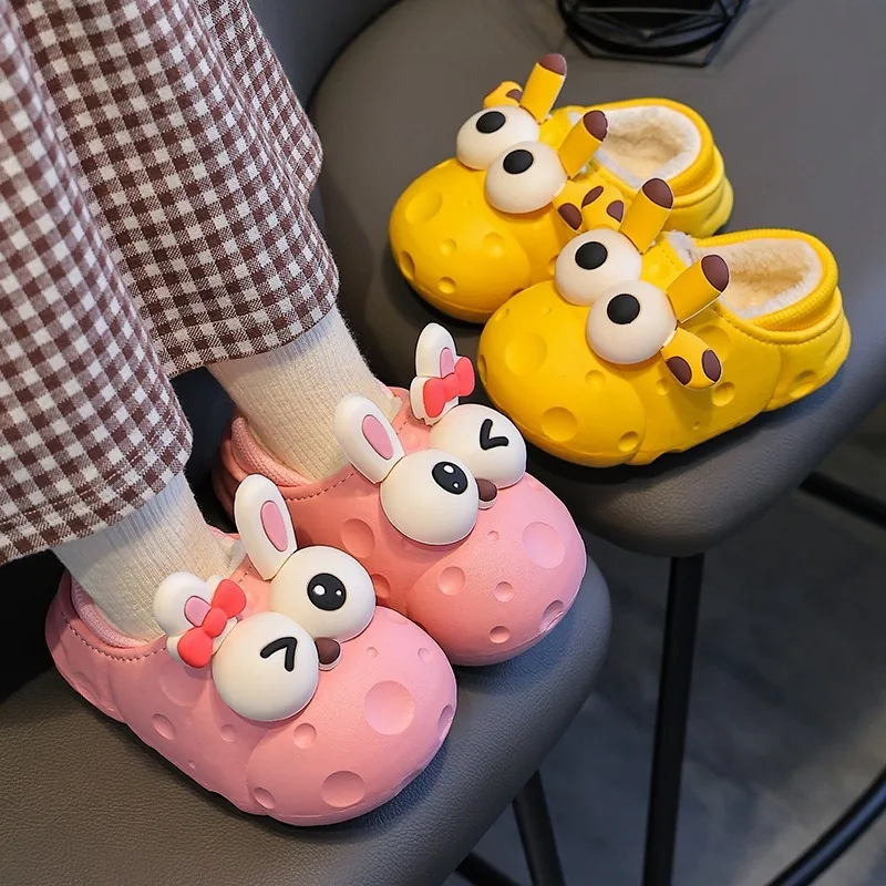 

Children's giraffe cotton slippers cartoon package with cotton slippers waterproof cozy cute home cotton slippers warm shoes