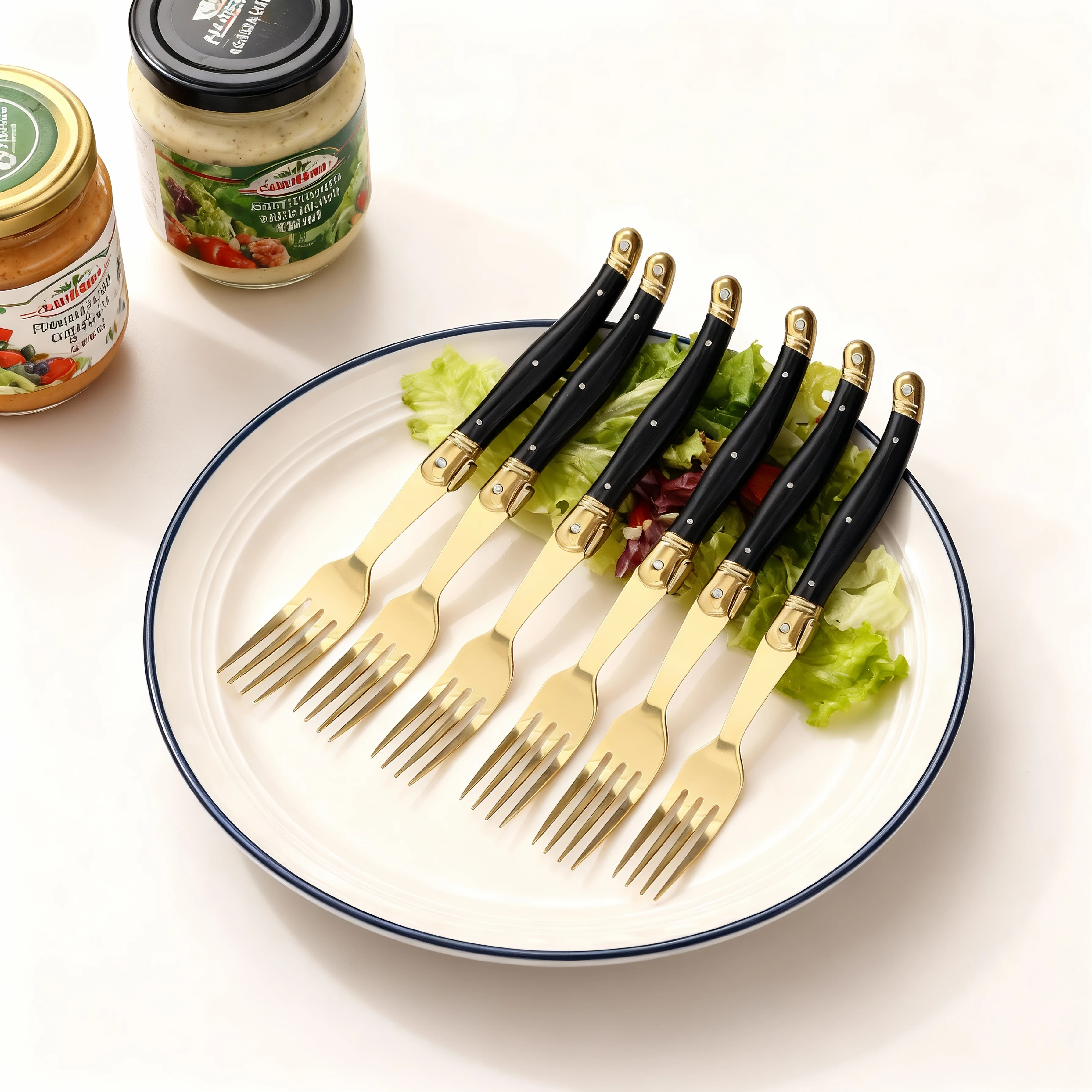 Jaswehome 24pcs Laguiole Gold Plated Cutlery Set Black Handle Stainless Steel Knife Fork Spoon Tableware Set Luxury Dinnerware