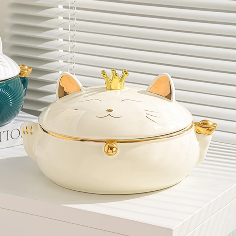 

light luxury fruit plate, living room household coffee table, New Year snacks, placing plate nuts, dried fruit storage box