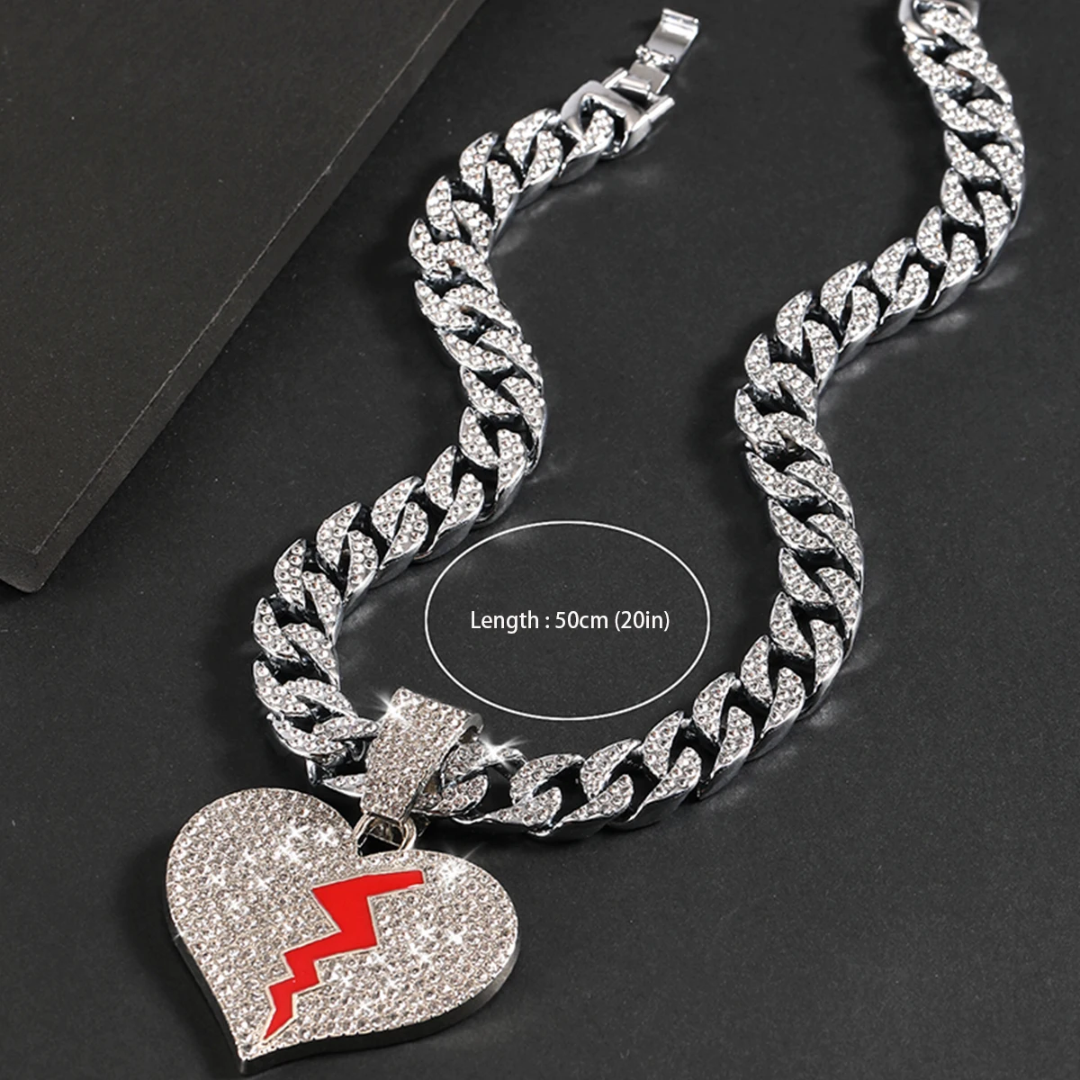 Men Hip Hop Jewelry Alloy New Design Rhinestone Broken Heart Pendant Necklace for Gift