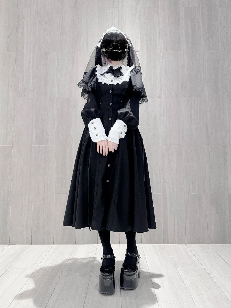 

Original Design Mass-Produced Mine Series Gothic Long Dress Lolita Style Japanese Subculture Cute Bow Lace Patchwork Slim Dress