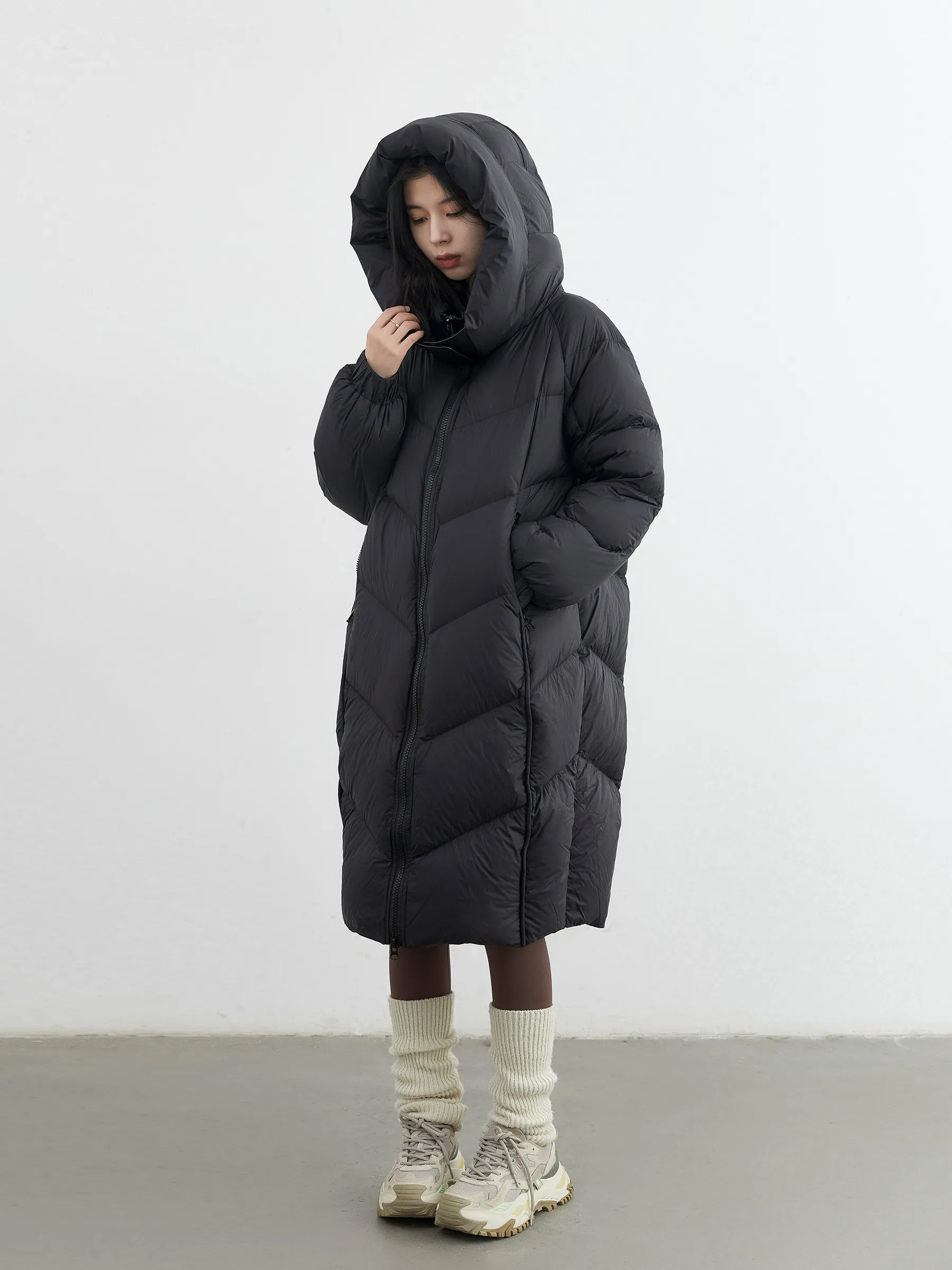 เสื้อโค้ทขนเป็ดผู้หญิง CHIC VEN ทรงหลวม สไตล์ลำลอง อุ่นสบาย ขนเป็ดขาว 95% สำหรับฤดูใบไม้ร่วงและฤดูหนาว ปี 2026