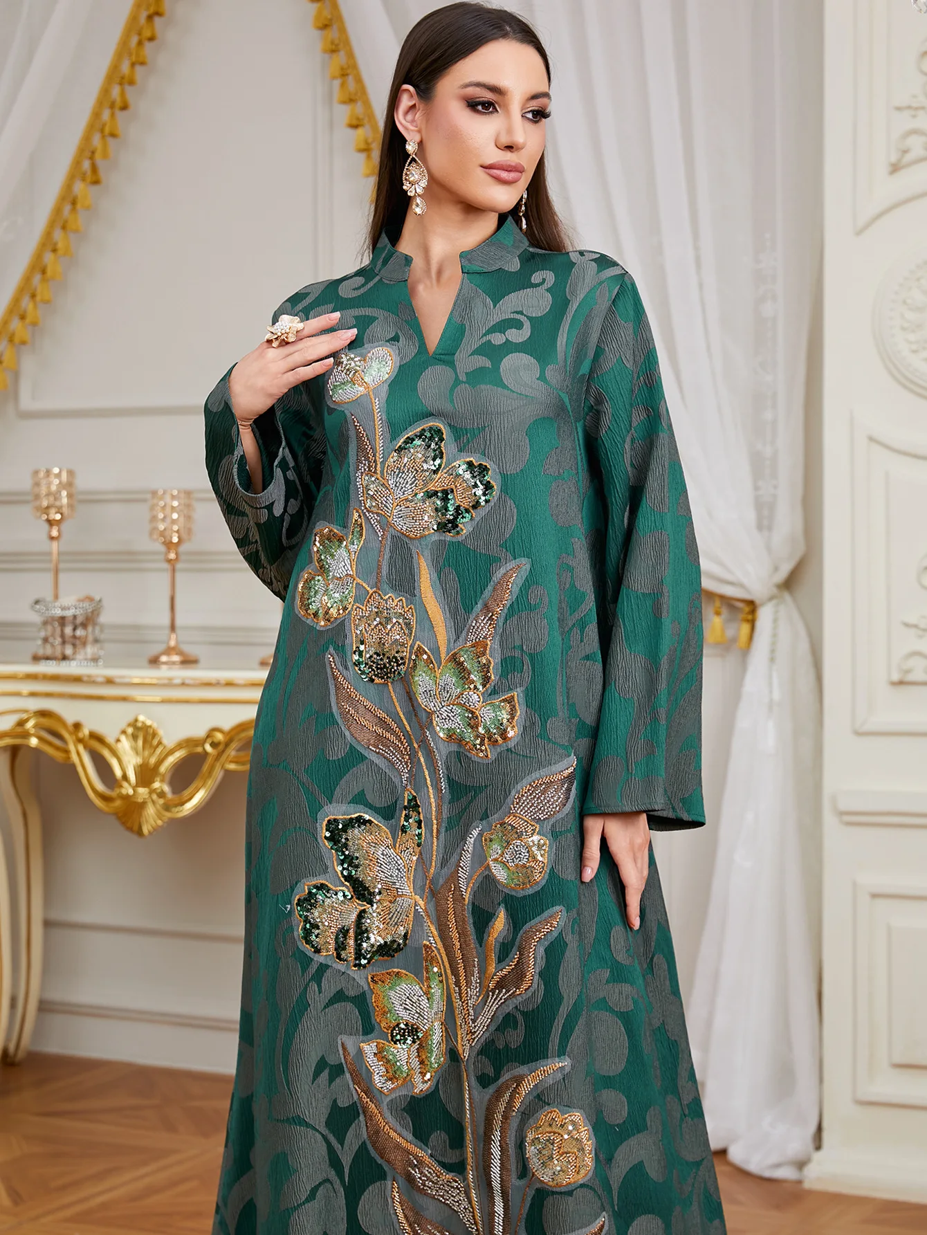 

Дубай 2026, новая роскошная мусульманская Абая с вышивкой пайетками для ближневосточного платья, Ид Джеллаба, Турция, кафтан, ислам Джалабия, Рамадан