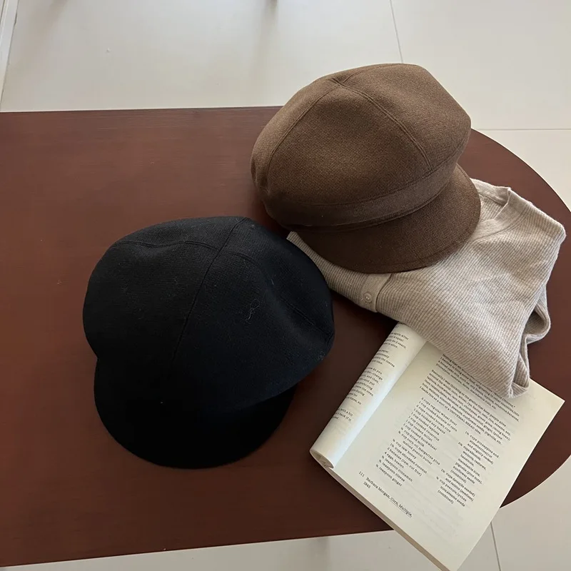 

Новые модные и универсальные шерстяные береты для женщин, осенние и зимние однотонные теплые шапки художника, шапки для женщин