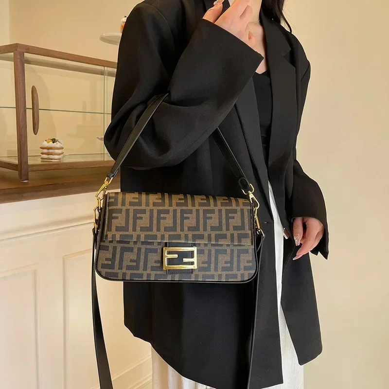 

‌ Роскошная женская сумка-багет в стиле ретро — трансформируемый кошелек на плечо/через плечо/подмышках — Must-Have Fashionista ‌