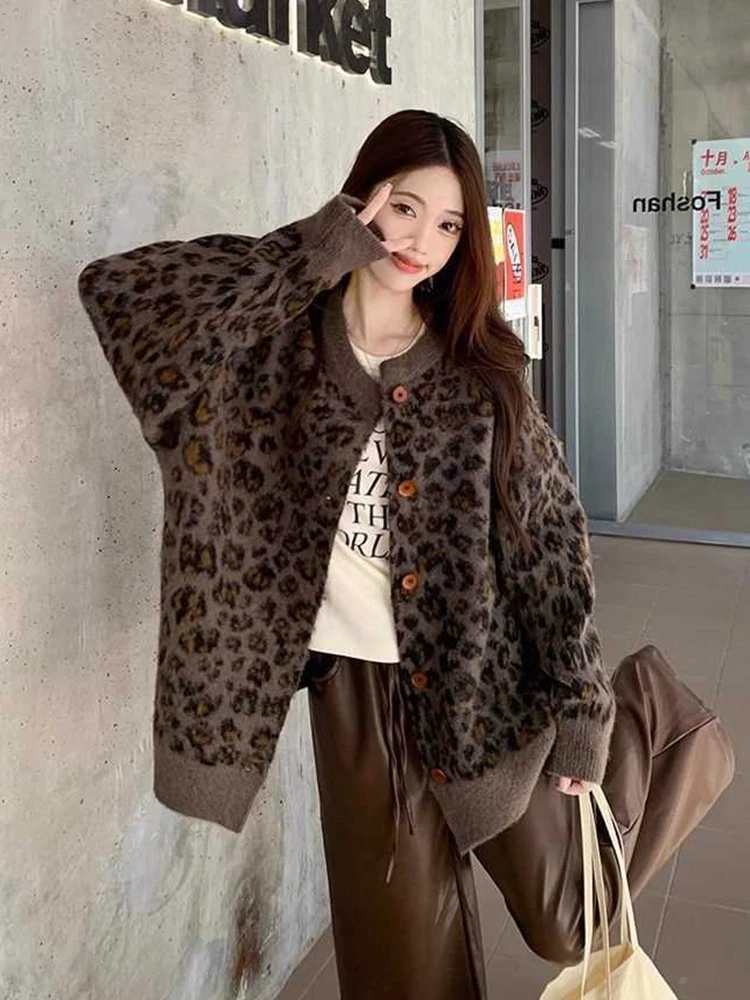 Y2K Streetwear Knit Cardigan Women Vintage Hottie Loose Casual Lazy Wind Sweater Long Sleeve O Neck Button Knitwear Outwear New