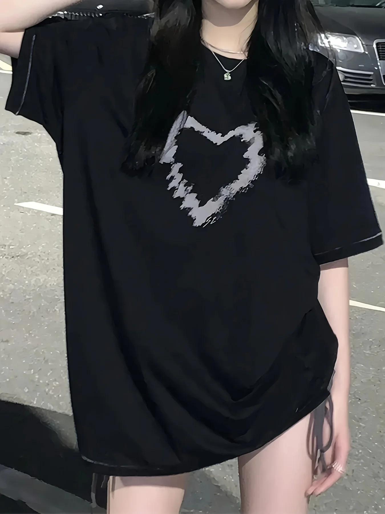 T-shirt da donna con stampa a cuore semplice stile coreano Top moda estiva Comodo O-Collo Manica corta Abiti morbidi Abbigliamento donna