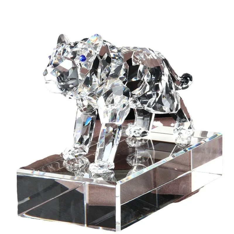 

Faceted crystal tiger handicraft ornaments, high-quality animal model manufacturers, zoo tourist gifts
