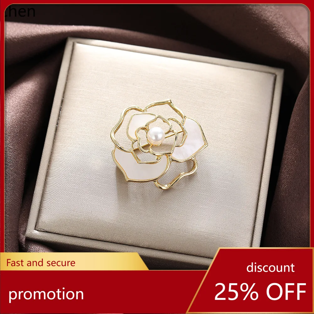 

YFY New Alloy Diamond Brooch Commuting Personalized Pearl Brooch Suit Decoration Christmas Gift