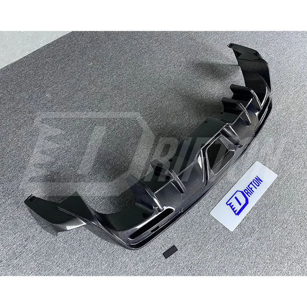 Toms Style Carbon Fiber Rear Diffuser For Toyota Supra MK5 A90 A91 GR Body Kit view 4