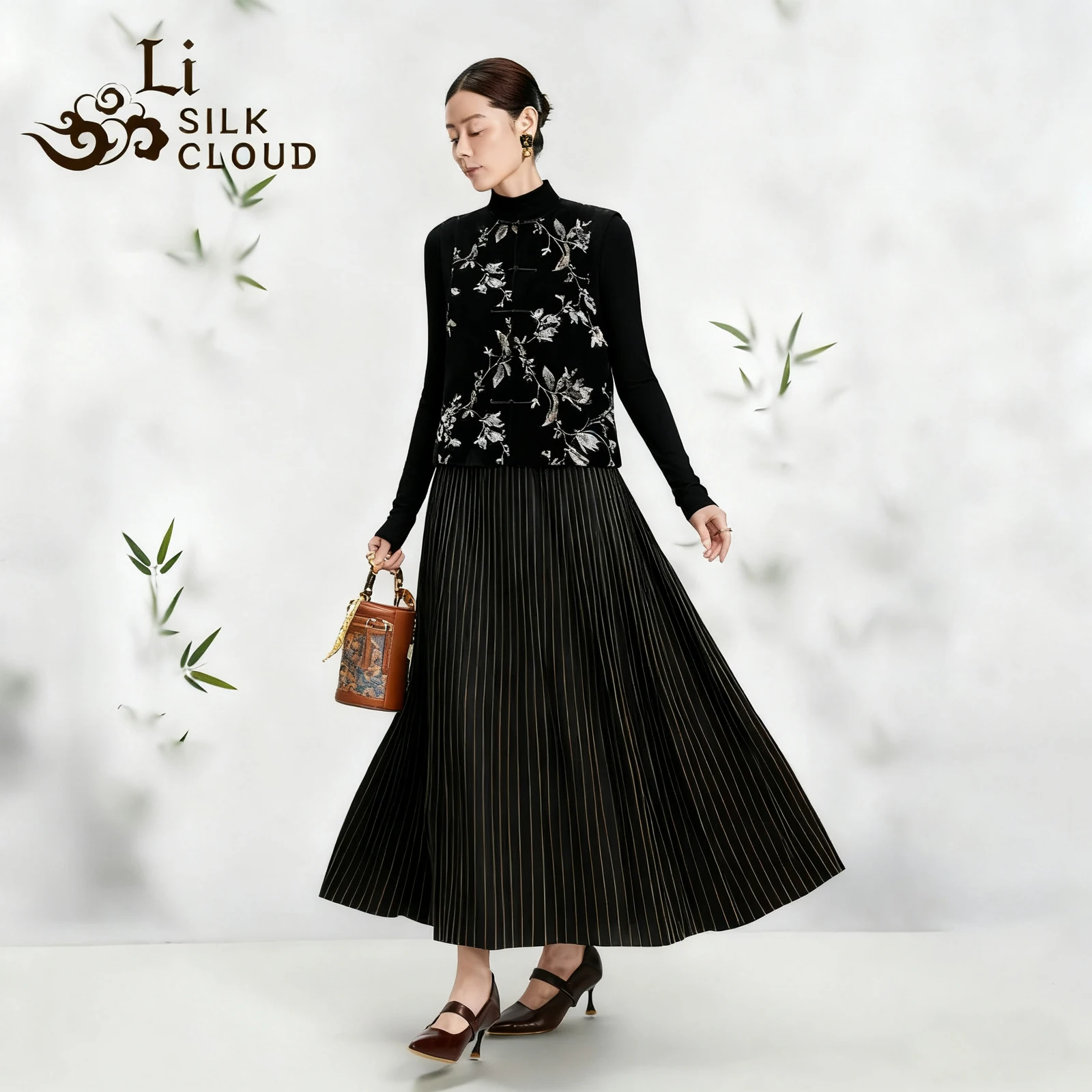 

Новинка 2025 года, бархатный жилет из шелкового шелка xiangyunsha — акценты с вышивкой бисером, роскошная ткань, женская верхняя одежда без рукавов