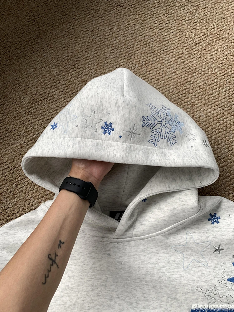 เสื้อฮู้ดปักลายเกล็ดหิมะ ผู้หญิง สไตล์ลำลอง ทรงหลวม ใส่ได้ทั้งฤดูใบไม้ผลิและฤดูใบไม้ร่วง รุ่นใหม่ สไตล์คู่รัก เสื้อคลุมสีขาว สวมใส่สบาย...