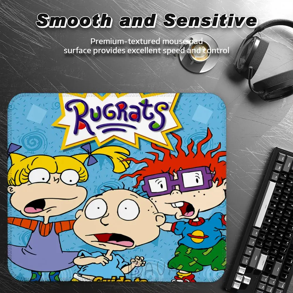 

R-Rugrats коврик для мыши офисные аксессуары игровой маленький коврик для мыши настольный коврик офисный коврик коврики для геймеров аниме гаджеты компьютерная мышь