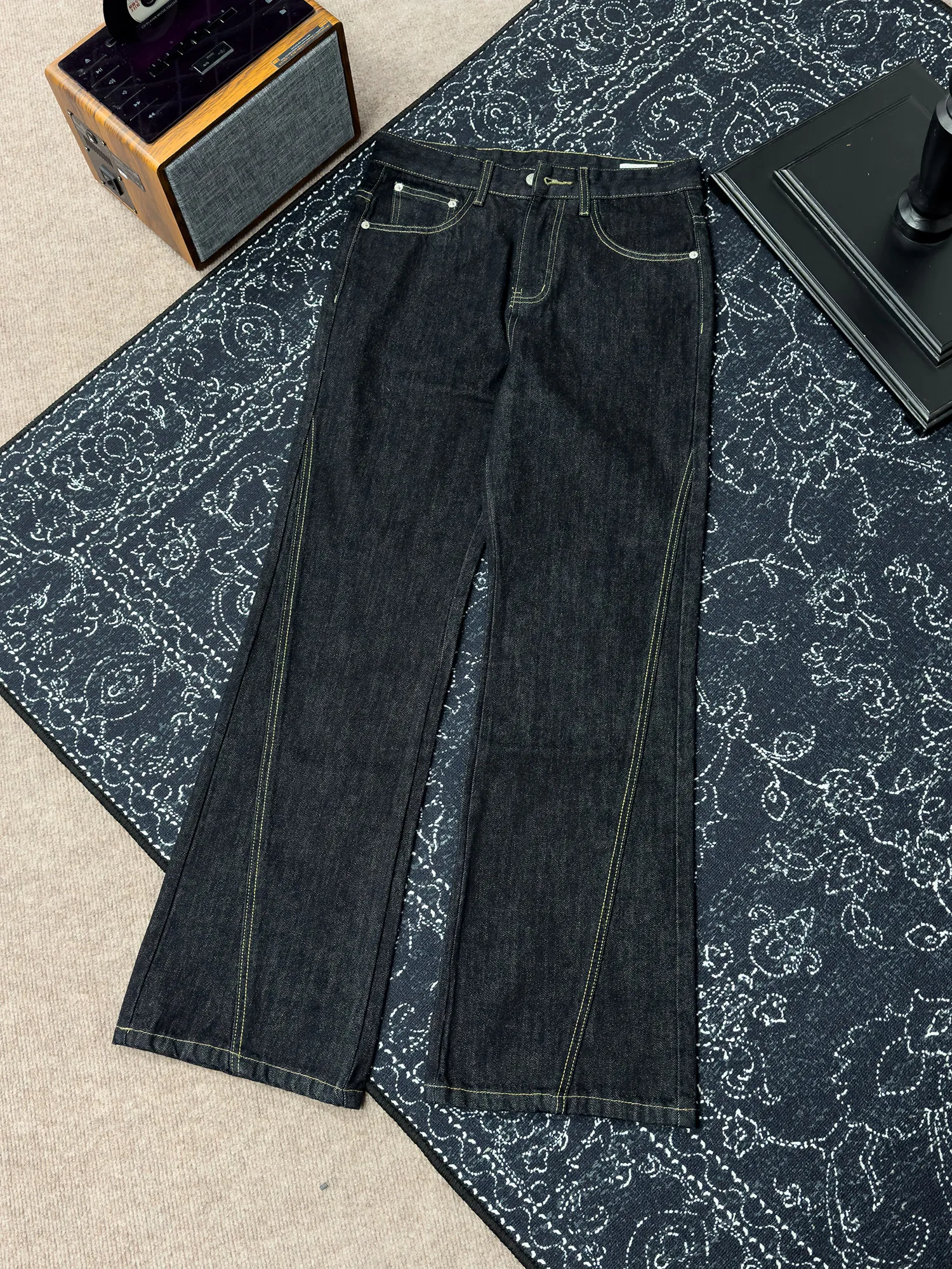 

Retro American High Street V1 Design Embroidered 13 Oz Original Cowhide Leather Men's Casual Jeans Trendy Commuter Denim