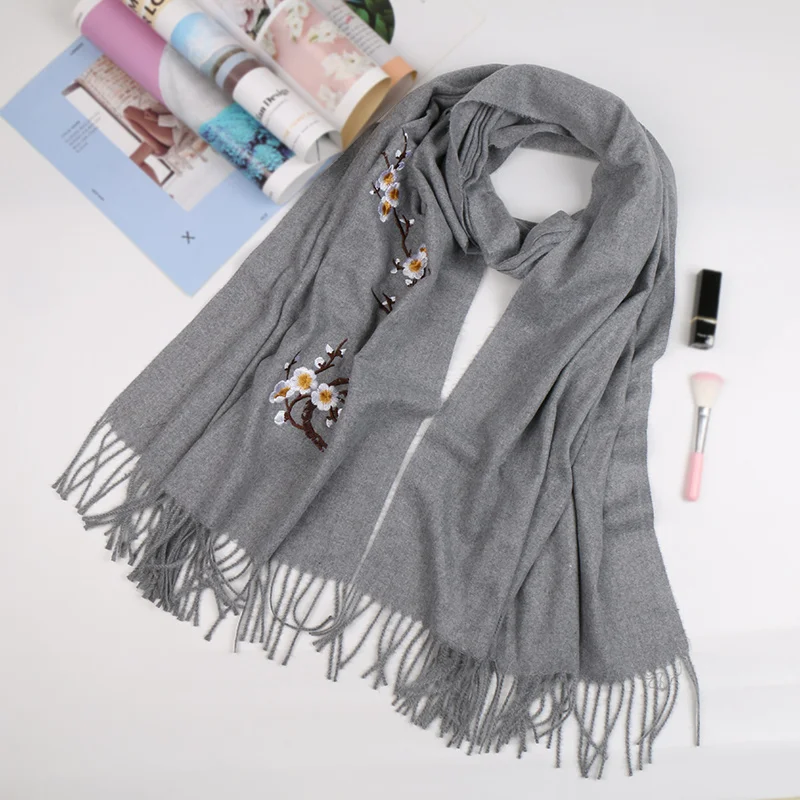 Hot Selling Winter Plum Blossom Embroidered Cashmere Scarf Floral Tassles Long Shawl Ladies Outdoor Long Warmer Wrap 200*70cm