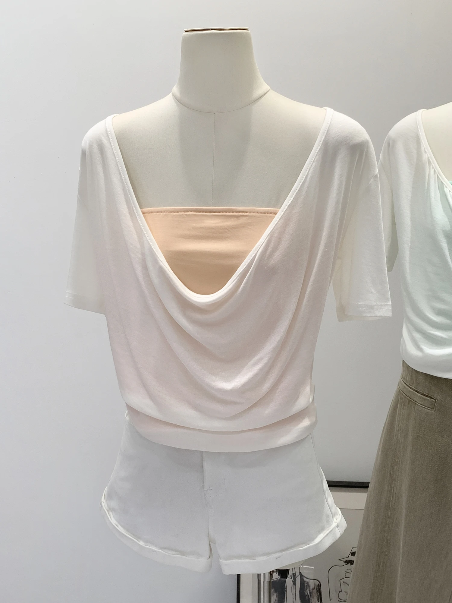 Lacele Tian Silk Wool Color Block Halter Neck Tube Top Fake Two-Piece Short Sleeve T-Shirt Women Summer New Style Short Top