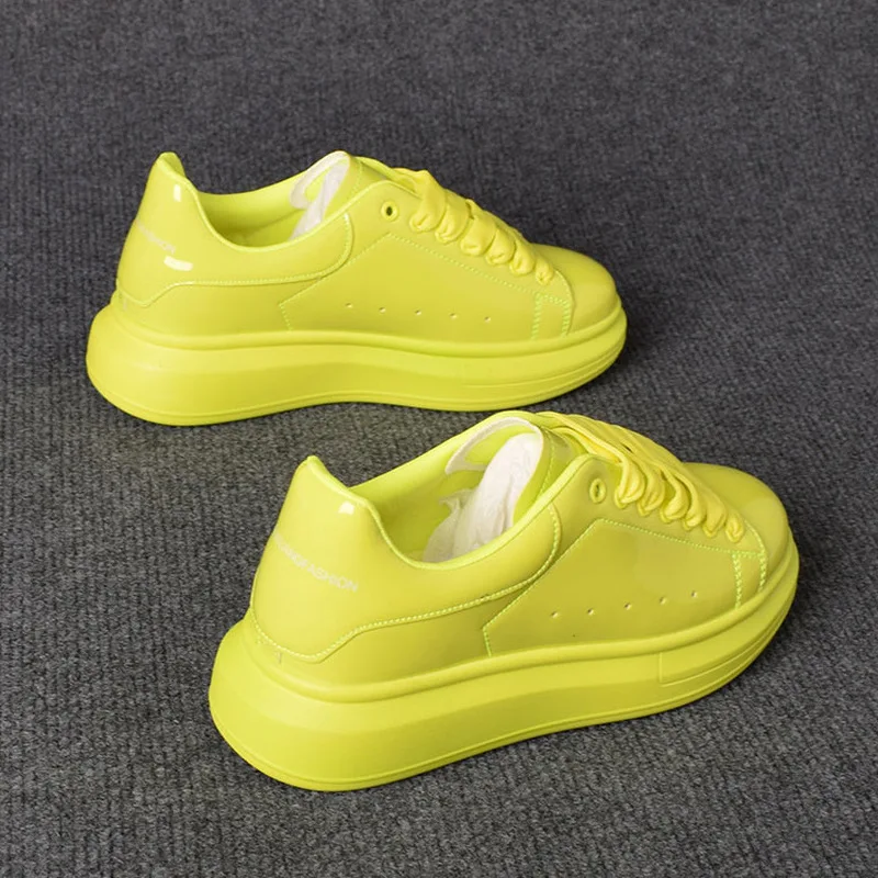 2025 Lacquered White Casual Shoes for Men Women Patent Leather Sneakers Thick Sole Skateboard Outdoor Tennis Walking Wear