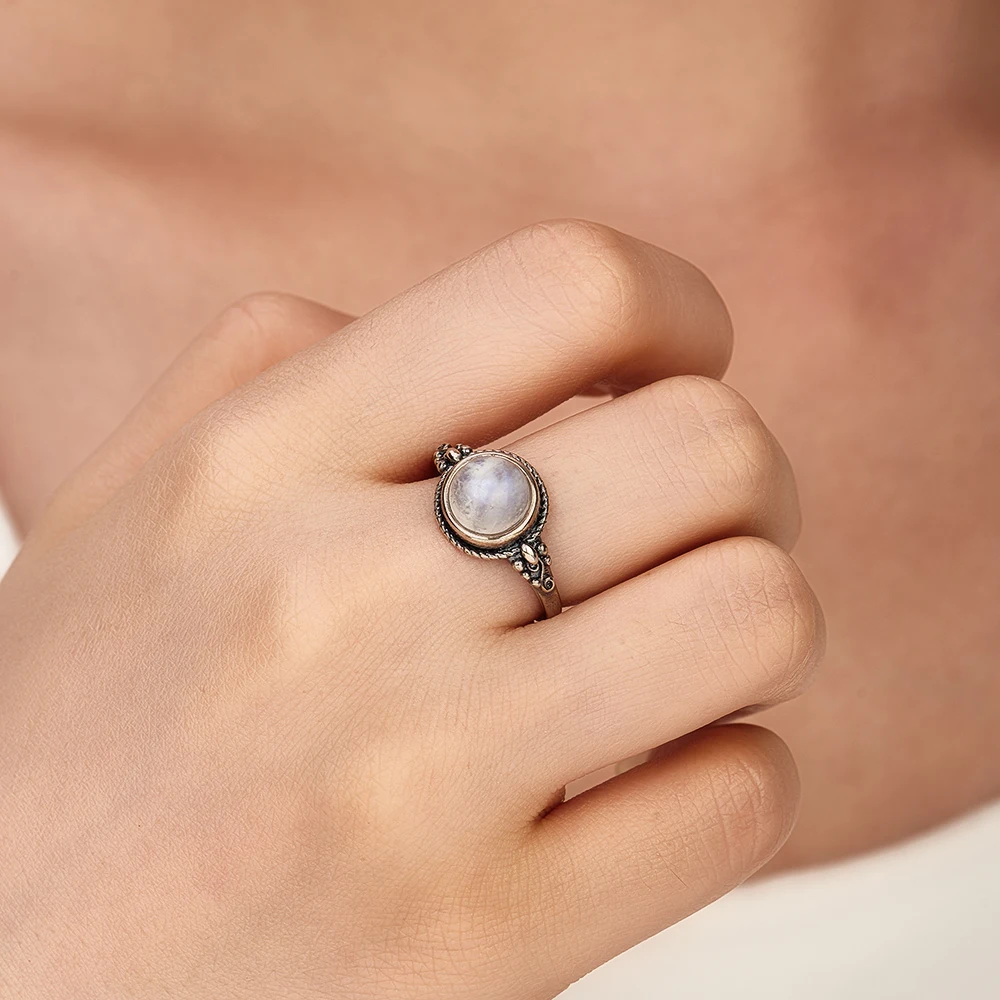 925 Sterling Silver Ring Natural Round Moonstone Ring for Women Luxury Jewelry Engagement Wedding Anniversary Gifts