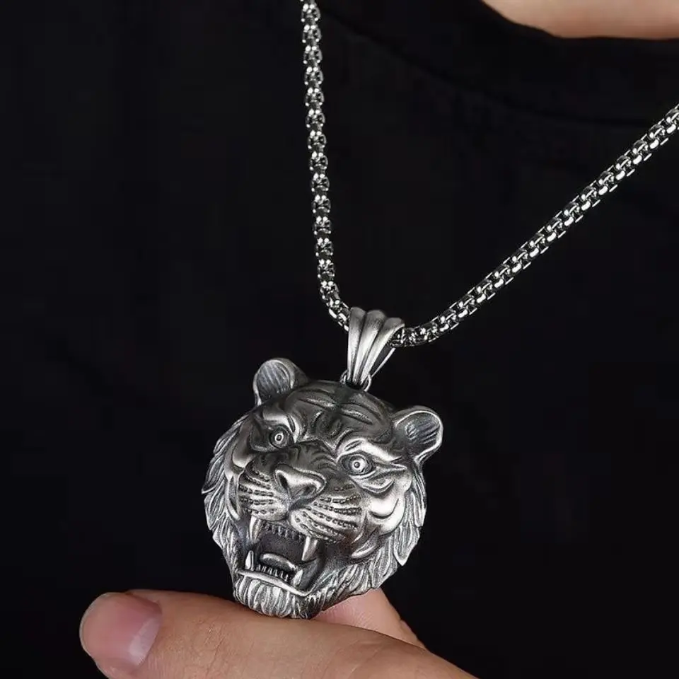 Domineering and Fierce Tiger Head Animal Pendant Necklace Men\'s Fashion Personality Punk Trend Jewelry