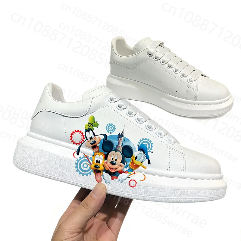 

Mickey Mouse graffiti Printing small White Shoes man woman couple Shoes Gift High Quality Hot Selling basketball shoes