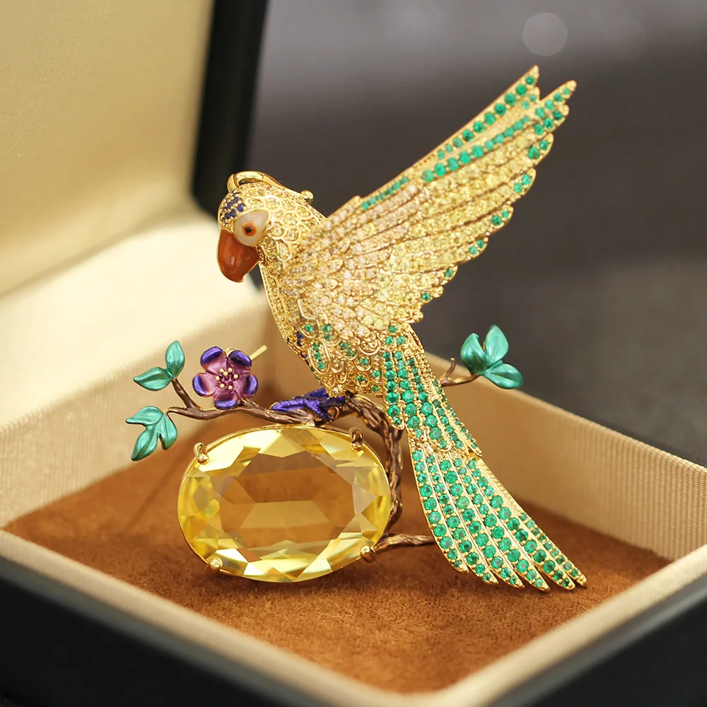 

Элегантная и высококачественная ретро-брошь с микроинкрустацией цирконом в виде попугая, преувеличенный нишевый дизайн, мужские и женские аксессуары, булавки